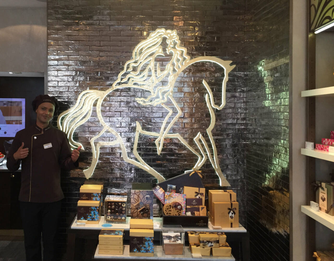 relief tile ceramics