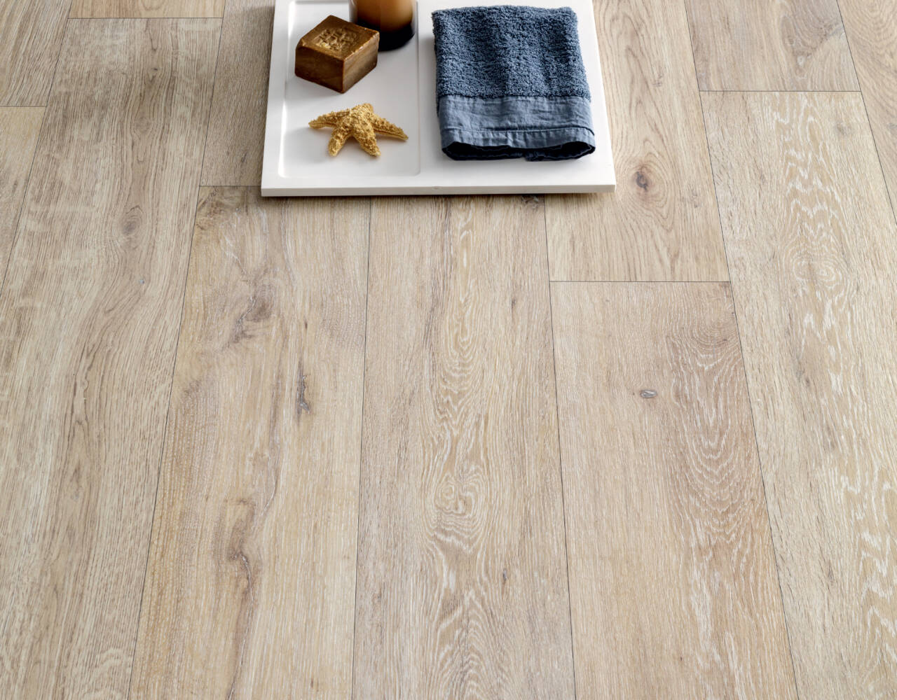 wood look porcelain tile