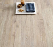 wood look porcelain tile