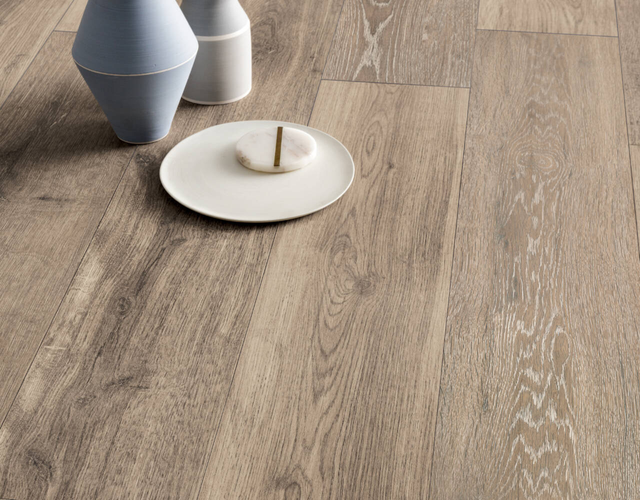 wood look porcelain tile